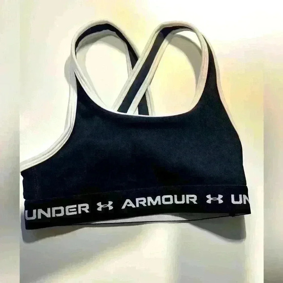Under‎ Armour Girls' Crossback Sports Bra in Black - Size Small - Picture 3 of 6